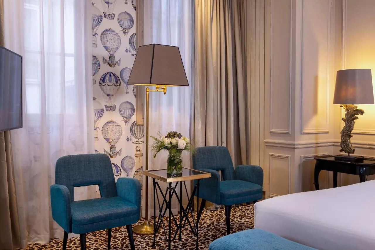 Hotel West-End Paris 4*,