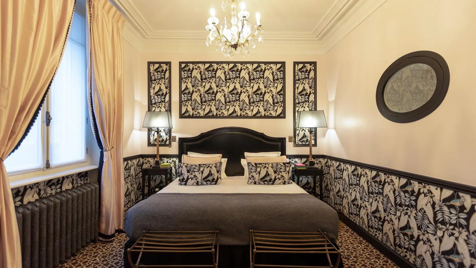 Hotel West-End Paris 4*,  France